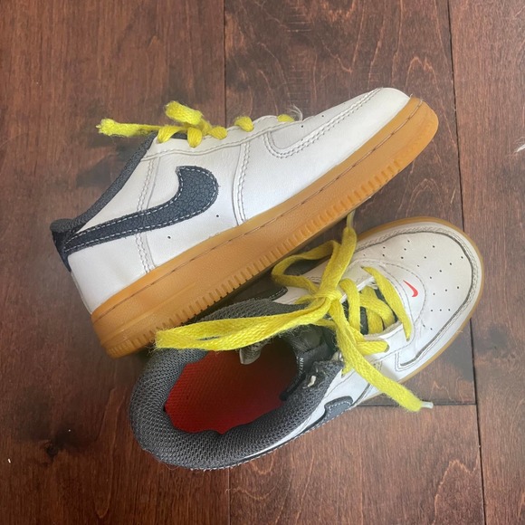 Nike Force 1 LV8 "Smile" Toddler Boys' Shoes size 9C - Picture 3 of 11